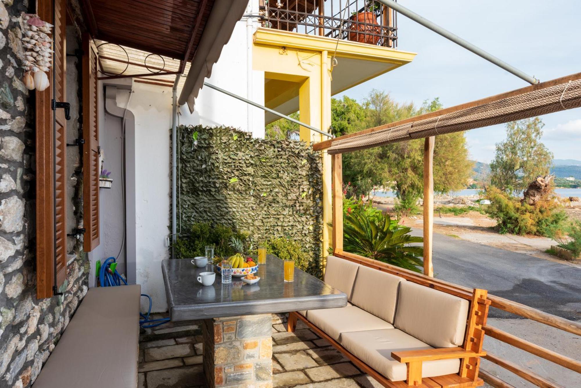 The Sea Front Fisherman'S House Kato Gatzea Exterior photo